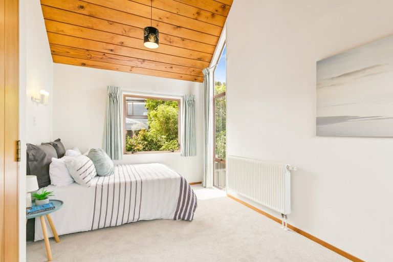 Photo of property in 7 Nadia Grove, Khandallah, Wellington, 6035