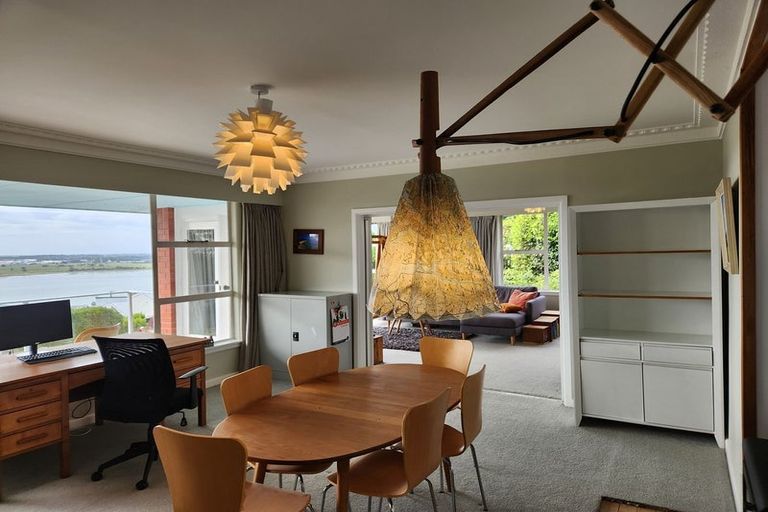 Photo of property in 34 Cannon Hill Crescent, Mount Pleasant, Christchurch, 8081