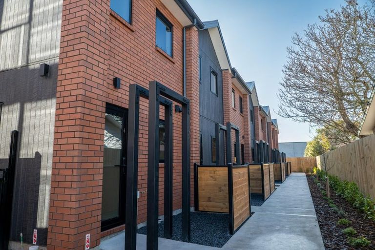 Photo of property in 4/7 Spencer Street, Addington, Christchurch, 8024