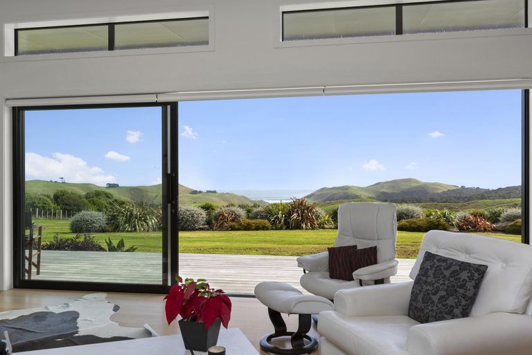 Photo of property in 812 Ruapuke Road, Raglan, 3296