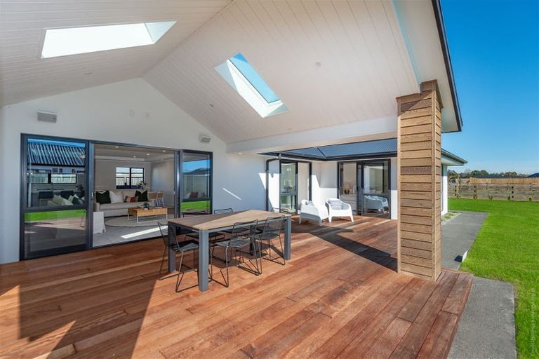 Photo of property in 5 Texel Crescent, West Melton, 7618