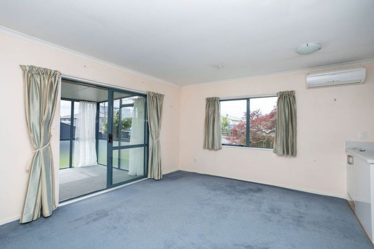 Photo of property in 19a Burns Street, Dannevirke, 4930