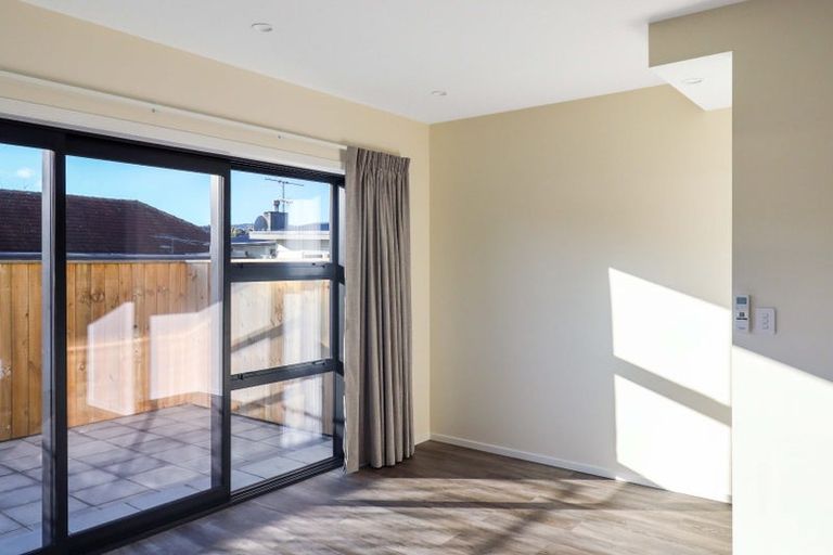 Photo of property in 1105c Fergusson Drive, Clouston Park, Upper Hutt, 5018