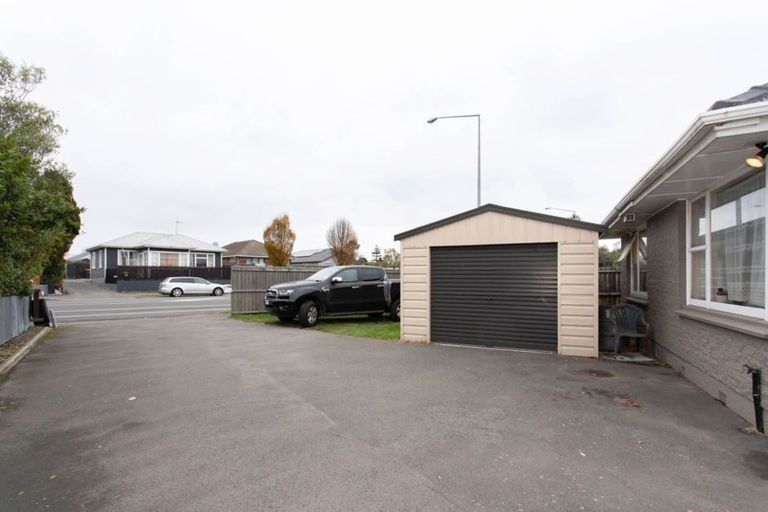 Photo of property in 157 Wainoni Road, Avondale, Christchurch, 8061