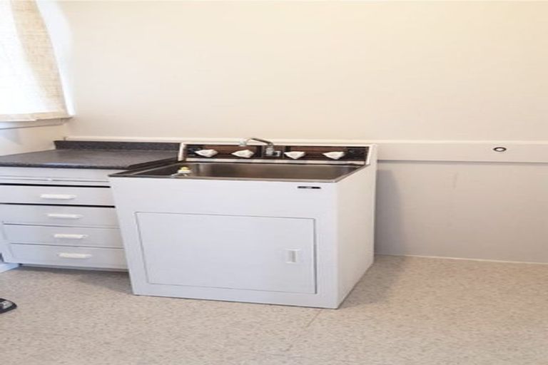 Photo of property in 187 Birkdale Road, Birkdale, Auckland, 0626