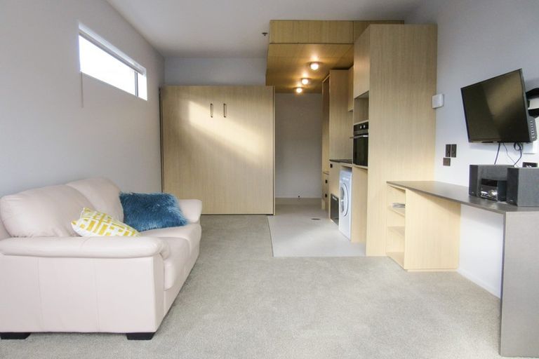 Photo of property in Vedado Apartments, 208/41 Hopper Street, Mount Cook, Wellington, 6011