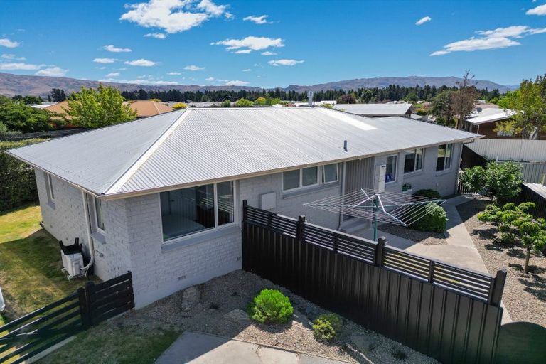 Photo of property in 90 Ashworth Street, Alexandra, 9320