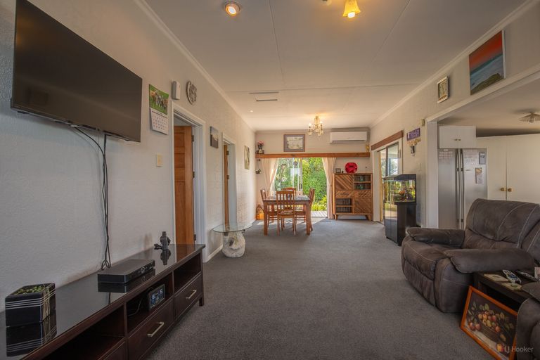 Photo of property in 347 Waimate Highway, Saint Andrews, Timaru, 7971