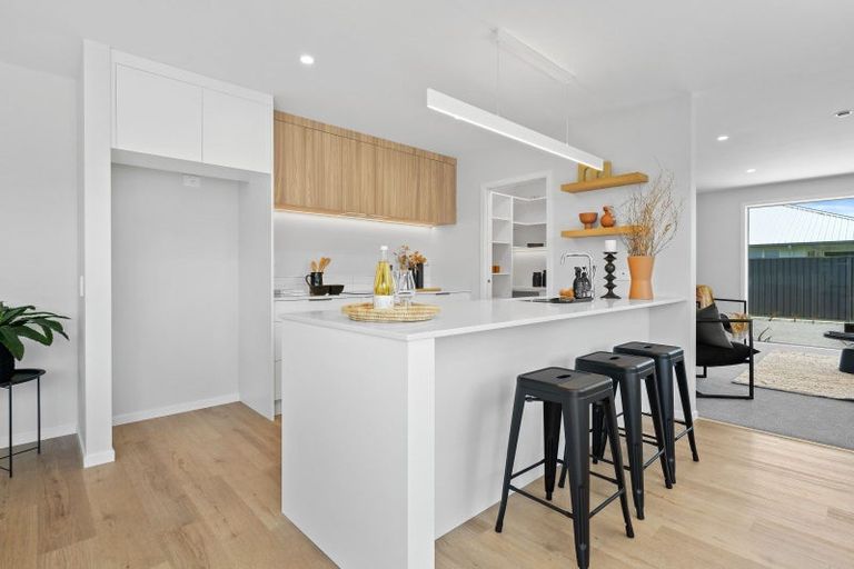 Photo of property in 20 Hereford Drive, Carterton, 5713