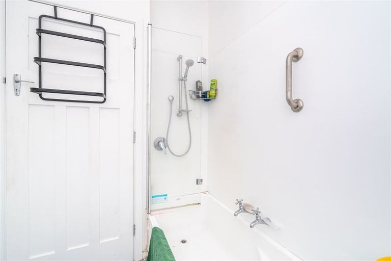 Photo of property in 21 Tahuna Road, Tainui, Dunedin, 9013