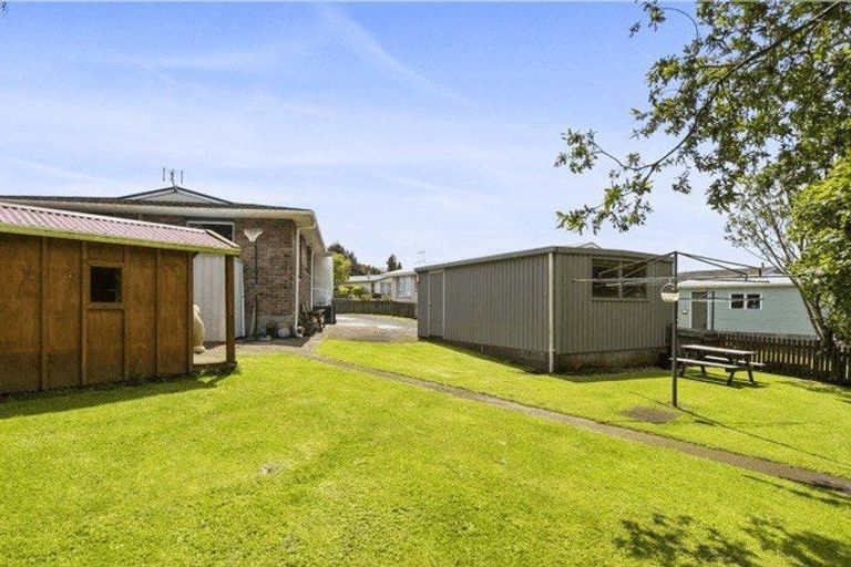 Photo of property in 10 Cassandra Street, Stratford, 4332