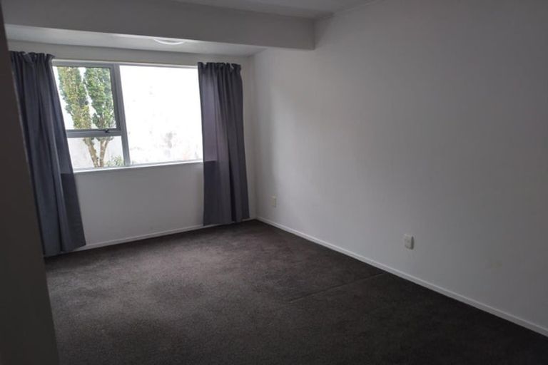 Photo of property in 240 Major Drive, Kelson, Lower Hutt, 5010