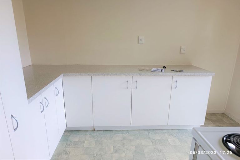 Photo of property in 34 Reeves Road, Pakuranga, Auckland, 2010