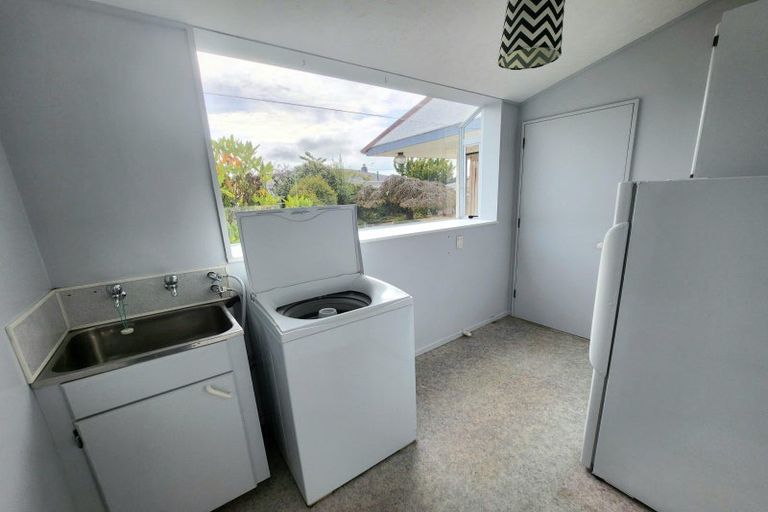 Photo of property in 12 Dalmeny Street, Oamaru North, Oamaru, 9400