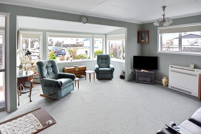 Photo of property in 9 Dusky Place, Twizel, 7901