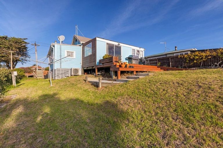 Photo of property in 22 Kauwhata Street, Himatangi Beach, Foxton, 4891