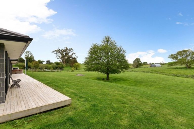 Photo of property in 18 Smith Road, Horsham Downs, Hamilton, 3281