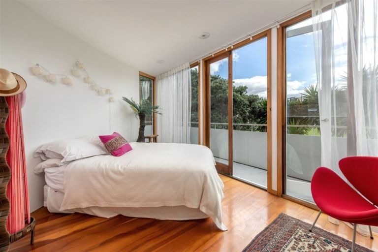 Photo of property in 3/37 Prospect Terrace, Milford, Auckland, 0620