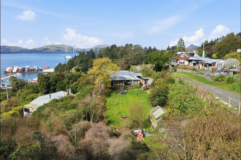 Photo of property in 15 Henry Street, Careys Bay, Port Chalmers, 9023
