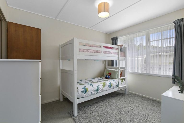 Photo of property in 89a Main Road, Wainuiomata, Lower Hutt, 5014