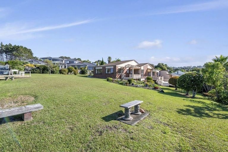 Photo of property in 5 Binnacle Rise, Gulf Harbour, Whangaparaoa, 0930