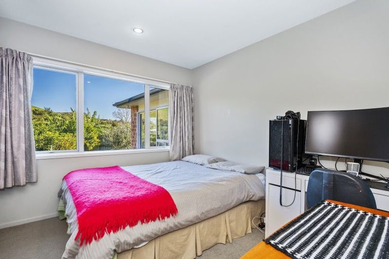 Photo of property in 68 Falcon Drive, Welcome Bay, Tauranga, 3112