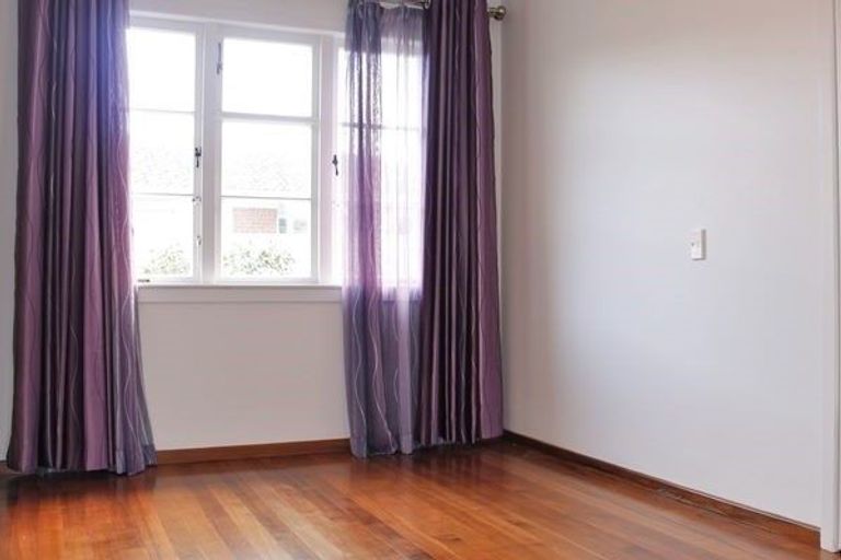 Photo of property in 6 Lomond Street, Takapuna, Auckland, 0622