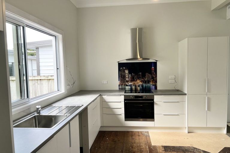 Photo of property in 24 Cole Street, Dannevirke, 4930