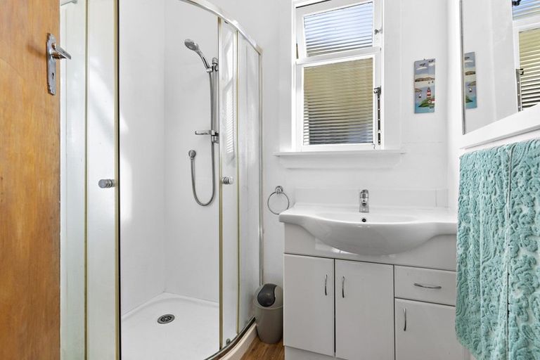 Photo of property in 292 High Street South, Carterton, 5713