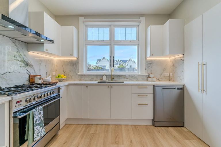 Photo of property in 56 Hunt Street, Andersons Bay, Dunedin, 9013