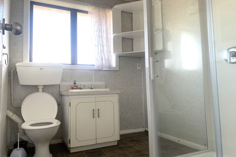 Photo of property in 11 Bevin Place, Bryndwr, Christchurch, 8053