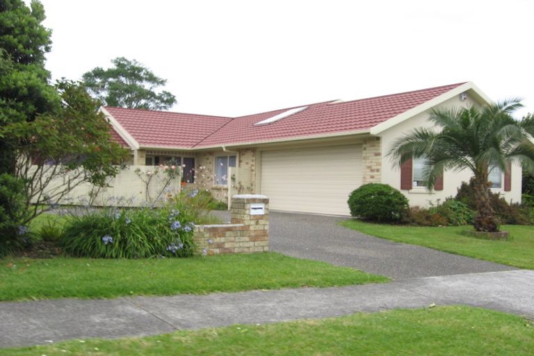 Photo of property in 6 Peninsula Road, Mangere, Auckland, 2022