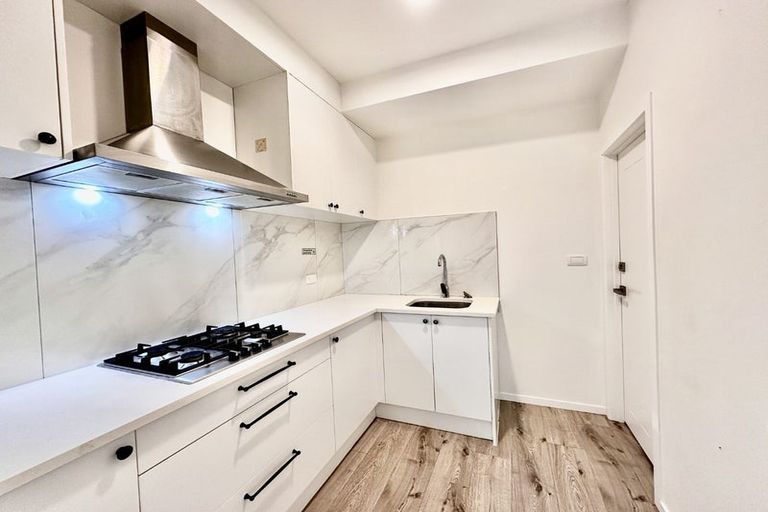 Photo of property in 1 Riwai Street, Flat Bush, Auckland, 2019