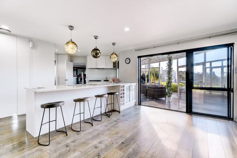 Photo of property in 241 Paremoremo Road, Lucas Heights, Auckland, 0632