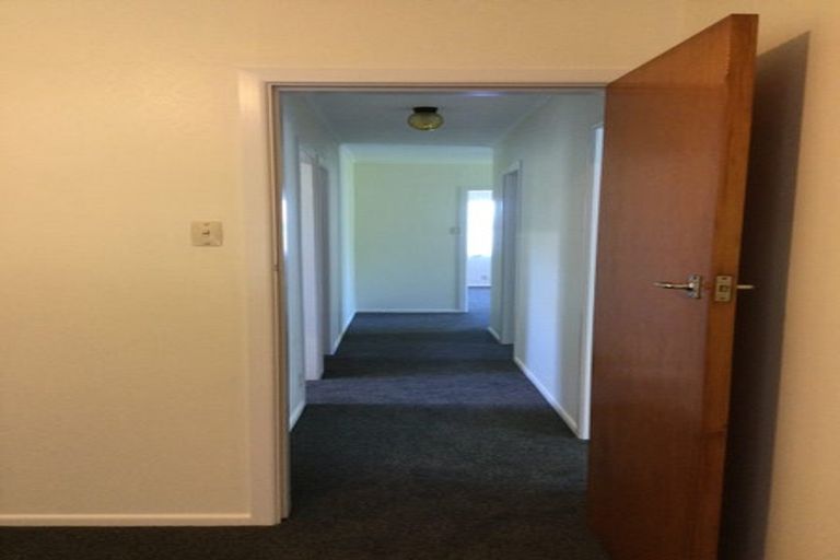 Photo of property in 40 Dowse Drive, Maungaraki, Lower Hutt, 5010