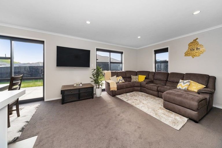Photo of property in 13 Macdonald Heights, Feilding, 4702