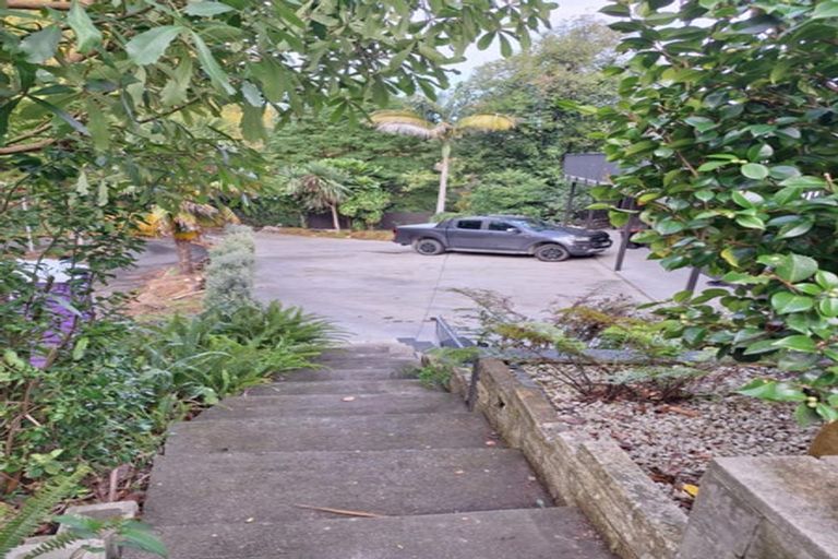 Photo of property in 12 Priestley Road, Bluff Hill, Napier, 4110