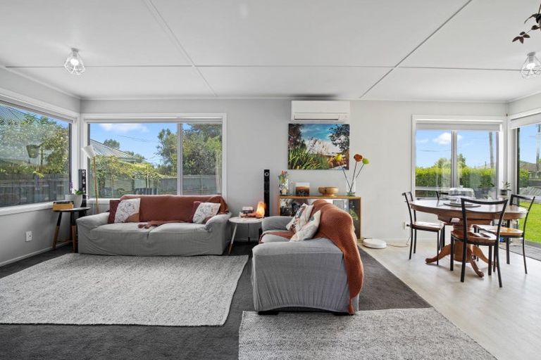 Photo of property in 27 Buckland Road, Tuakau, 2121