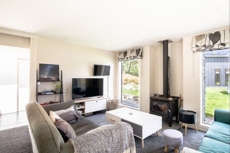 Photo of property in 20 Lochburn Avenue, Glenorchy, 9372