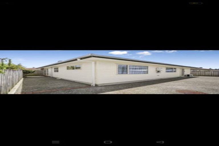 Photo of property in 16 Woodland Mews, Wainuiomata, Lower Hutt, 5014