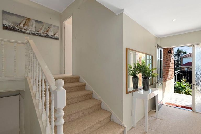 Photo of property in 1/8 Harley Road, Hauraki, Auckland, 0622