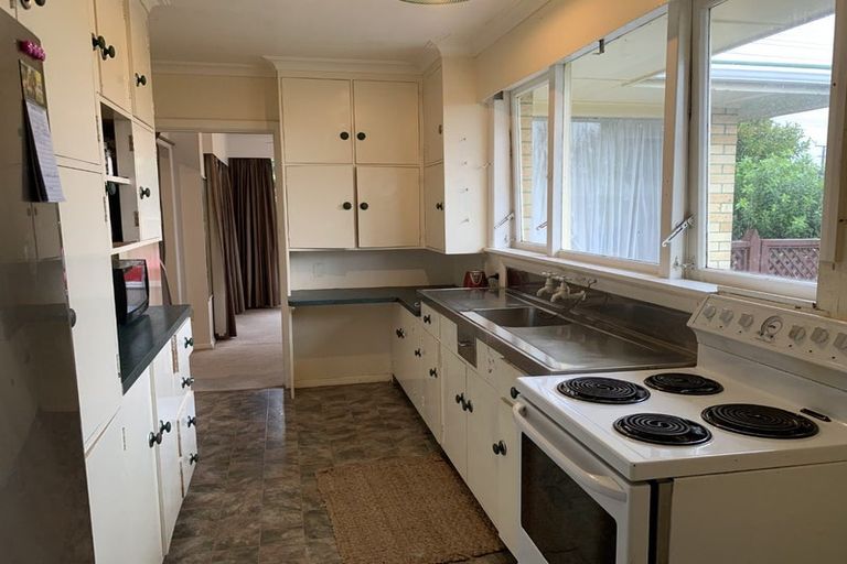 Photo of property in 66 Hokio Beach Road, Levin, 5510