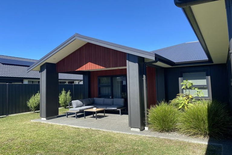 Photo of property in 24 Hunter Drive, Awatoto, Napier, 4110