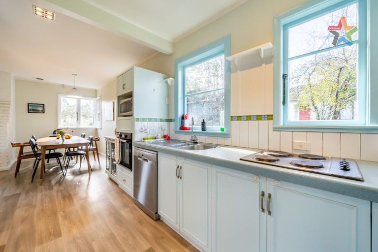 Photo of property in 3 Gibbs Crescent, Wainuiomata, Lower Hutt, 5014