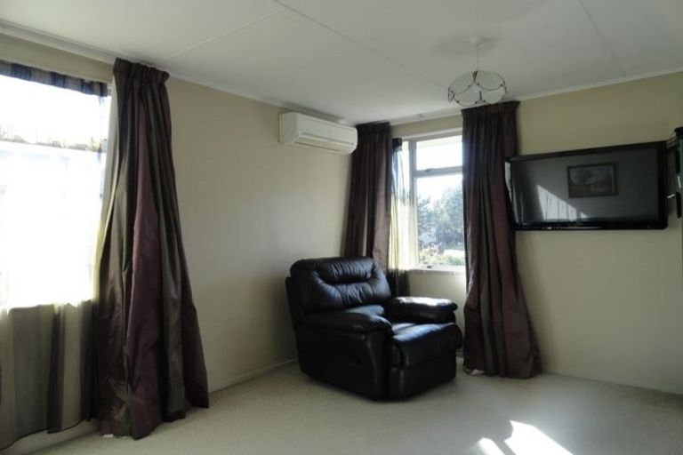 Photo of property in 45 Kipling Crescent, Stoke, Nelson, 7011