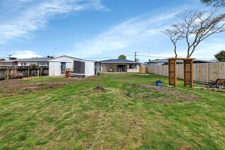 Photo of property in 97 Onerahi Road, Onerahi, Whangarei, 0110