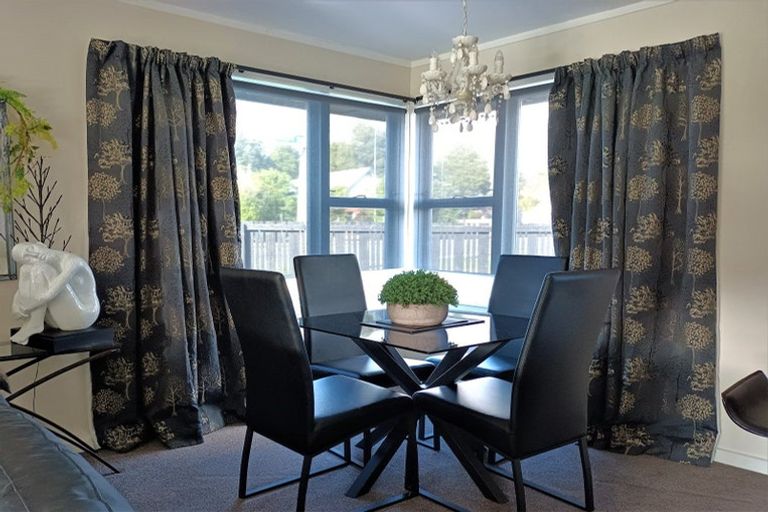 Photo of property in 57 Lyndhurst Street, Westport, 7825