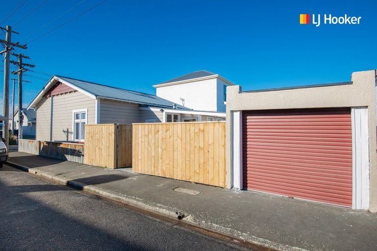 Photo of property in 62 Wesley Street, South Dunedin, Dunedin, 9012