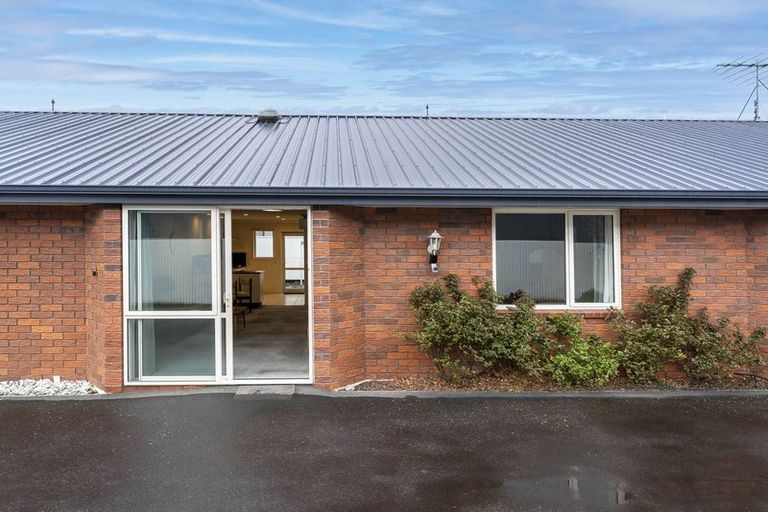 Photo of property in 3/84 Gordon Road, Mosgiel, 9024