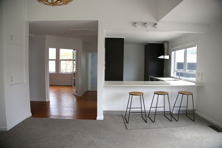 Photo of property in 17 Campbell Street, Karori, Wellington, 6012